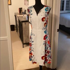 Floral cotton dress size 18